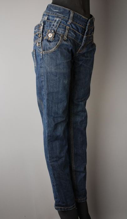 Eigen huiswerk weggooien Collectiestuk: Blauwe spijkerbroek, merk Cherry Jeans, maat EUR 40 | Museum  Rotterdam